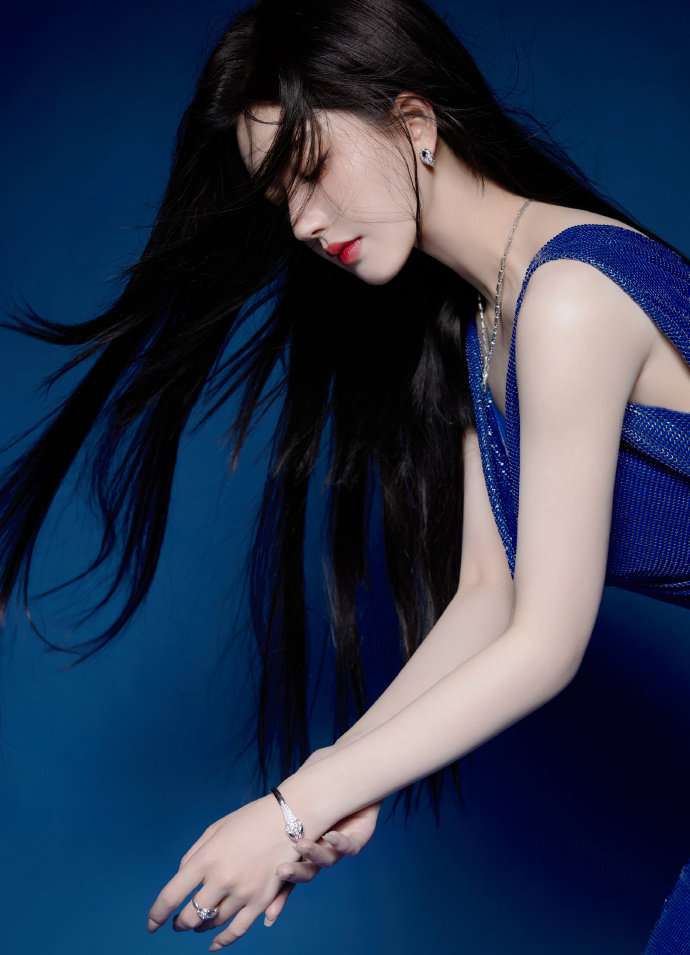 开元棋牌下载芳草萋萋鹦鹉在线免费观看